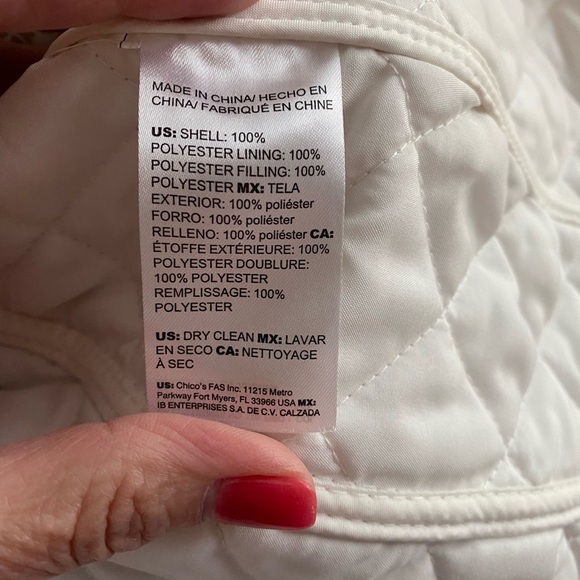 Vintage Inspired Quilted‎ Floral Jacket | Cottagecore Romantic Fall Layering - Picture 9 of 10